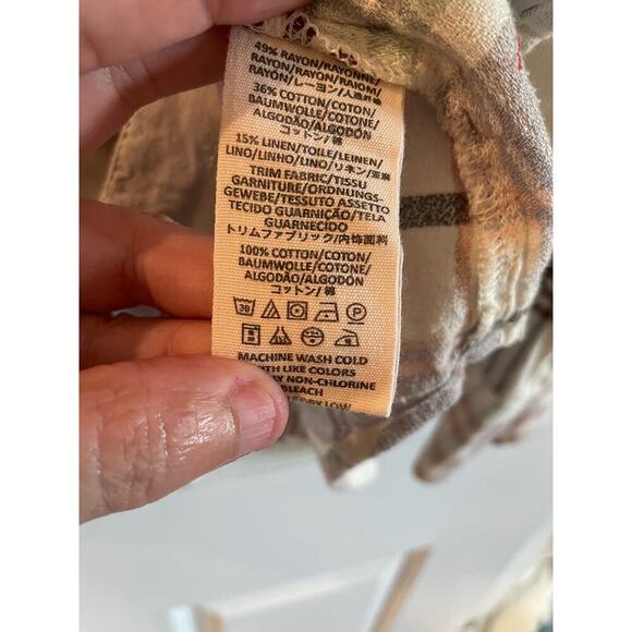 Free People wesley ivory plaid button down top - Size: Large - Picture 9 of 9